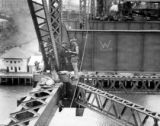 Centre of the suspended span on the Story Bridge, 1939.
