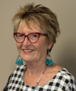 Photo of Di Macleod.